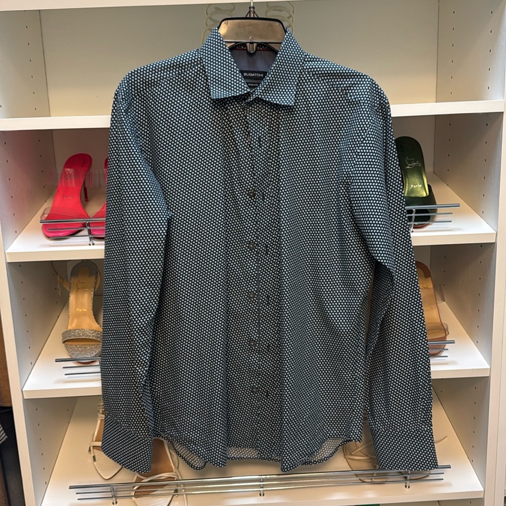 Men’s Patterned Bugatchi Dress Shirt Size Medium